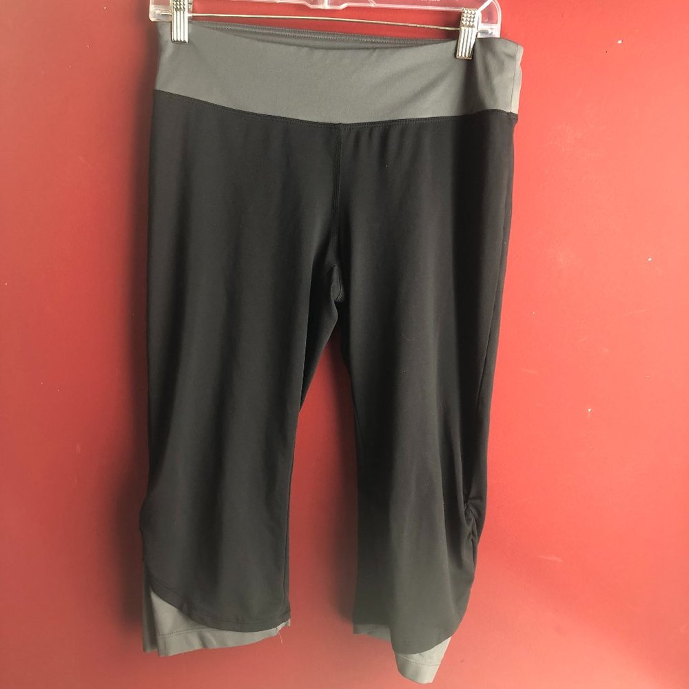 Tek Gear Shapewear Capri Leggings